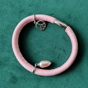 Authentic Endless Jewelry Rose Leather Single Bracelet + 2 Silver Charms